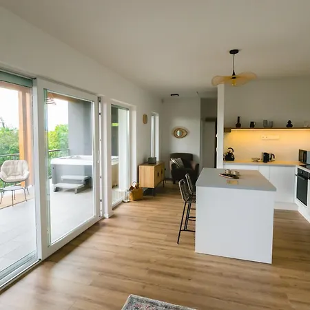 Kincses Διαμέρισμα