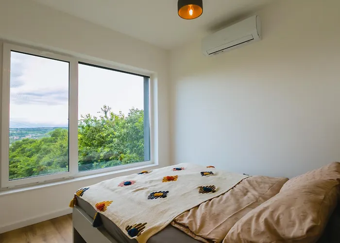 Kincses צ'רסגטומאי